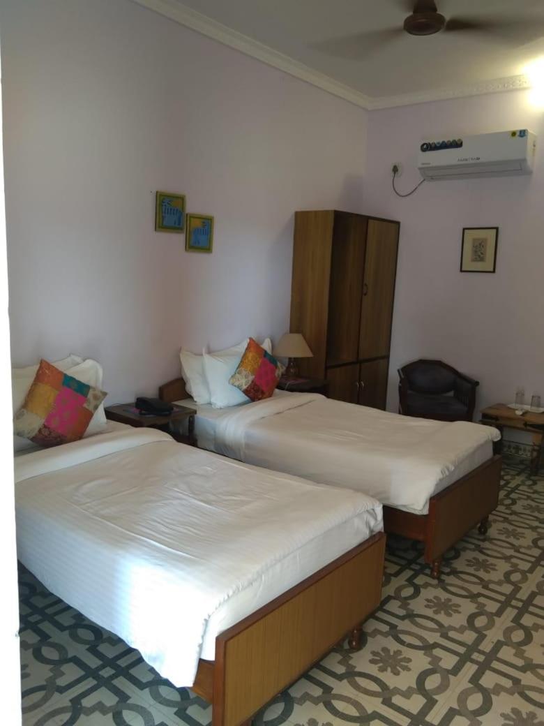 Sankhu Niwas Hotel Bikaner Phòng bức ảnh